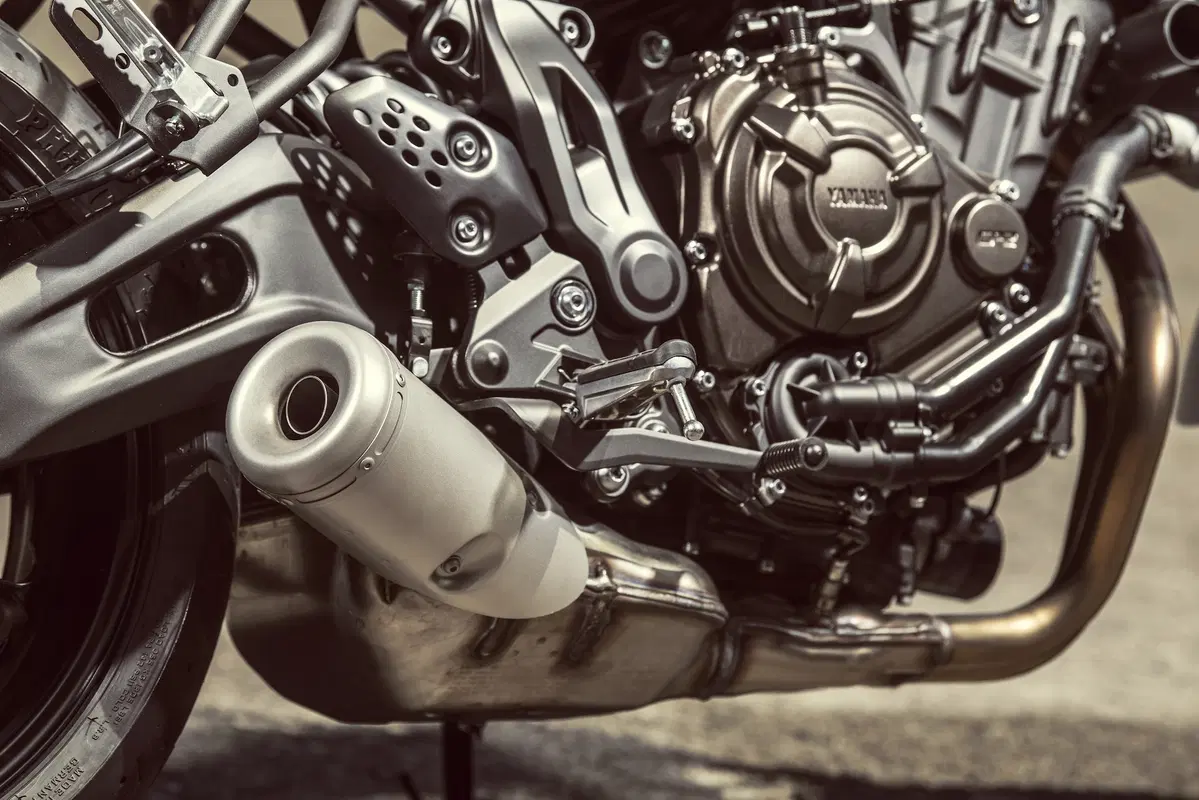 Yamaha XSR 700 e XSR 900 2018: nuove colorazioni (18)