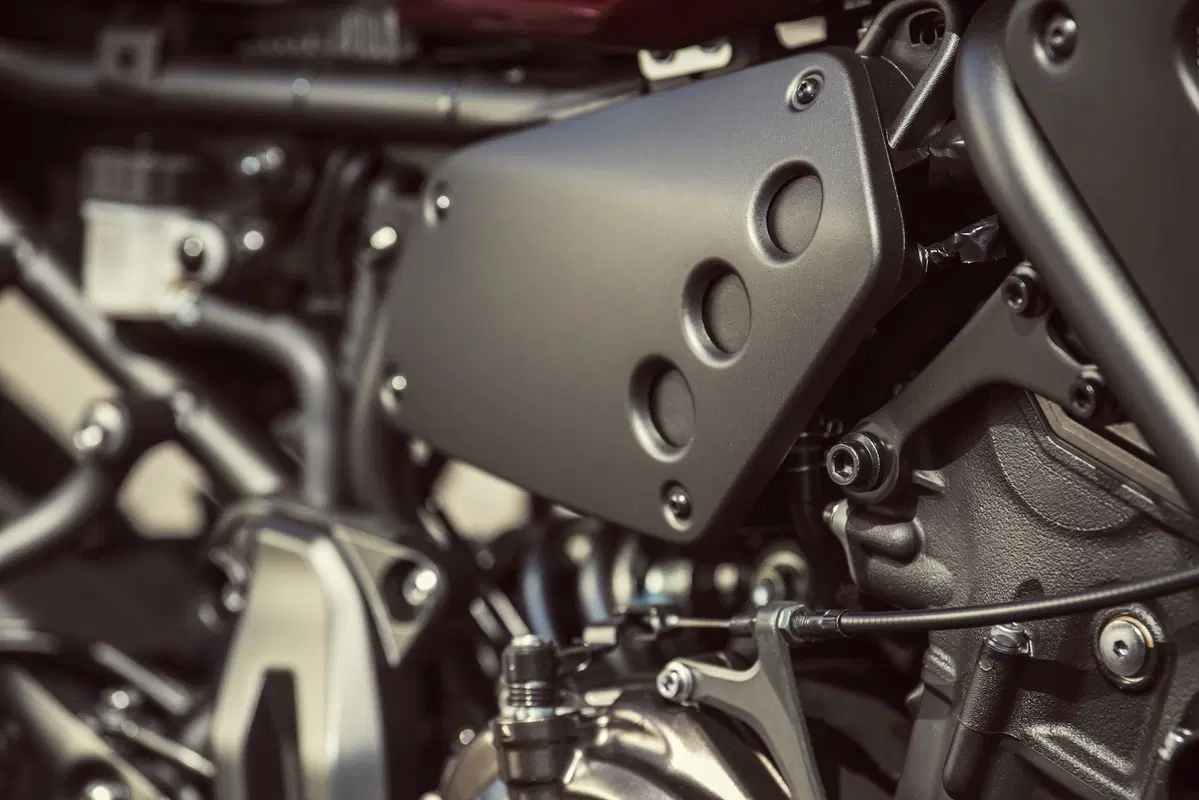 Yamaha XSR 700 e XSR 900 2018: nuove colorazioni (19)