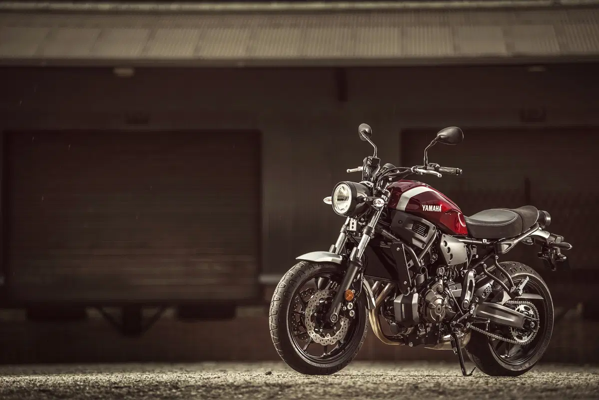 Yamaha XSR 700 e XSR 900 2018: nuove colorazioni (28)