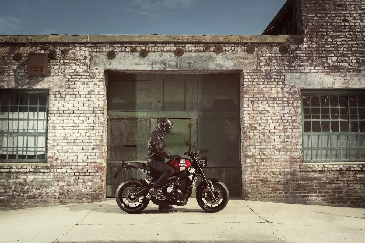 Yamaha XSR 700 e XSR 900 2018: nuove colorazioni (57)