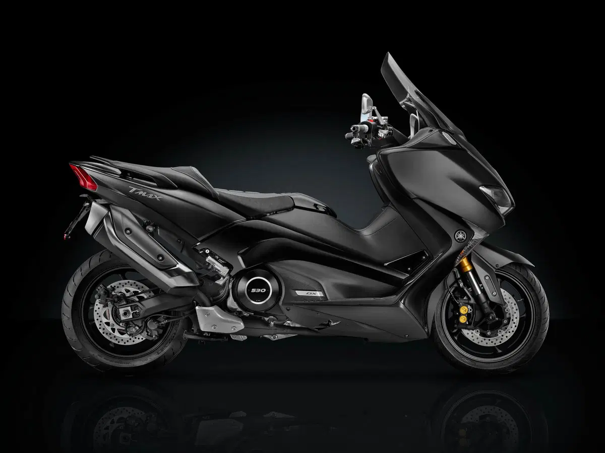 Rizoma: linea di accessori per Yamaha TMAX SX (11)
