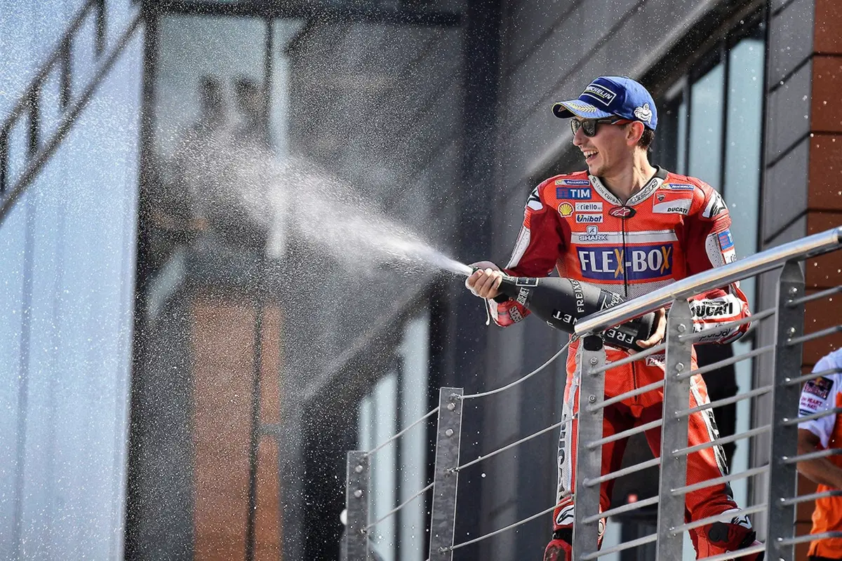 Gallery MotoGP. Le foto più belle del GP di Aragón 2017 (26)