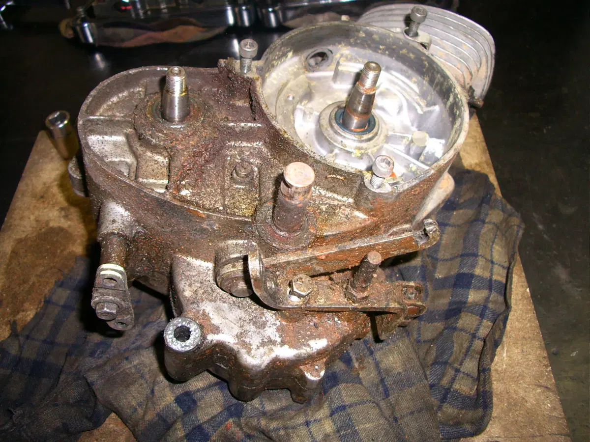Restaurando, puntata 14: Moto Guzzi Dingo Sport 1965 (29)