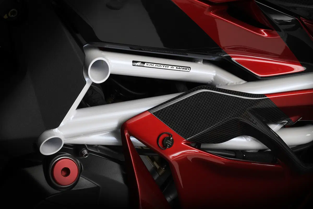 MV Agusta F4 LH44 (4)