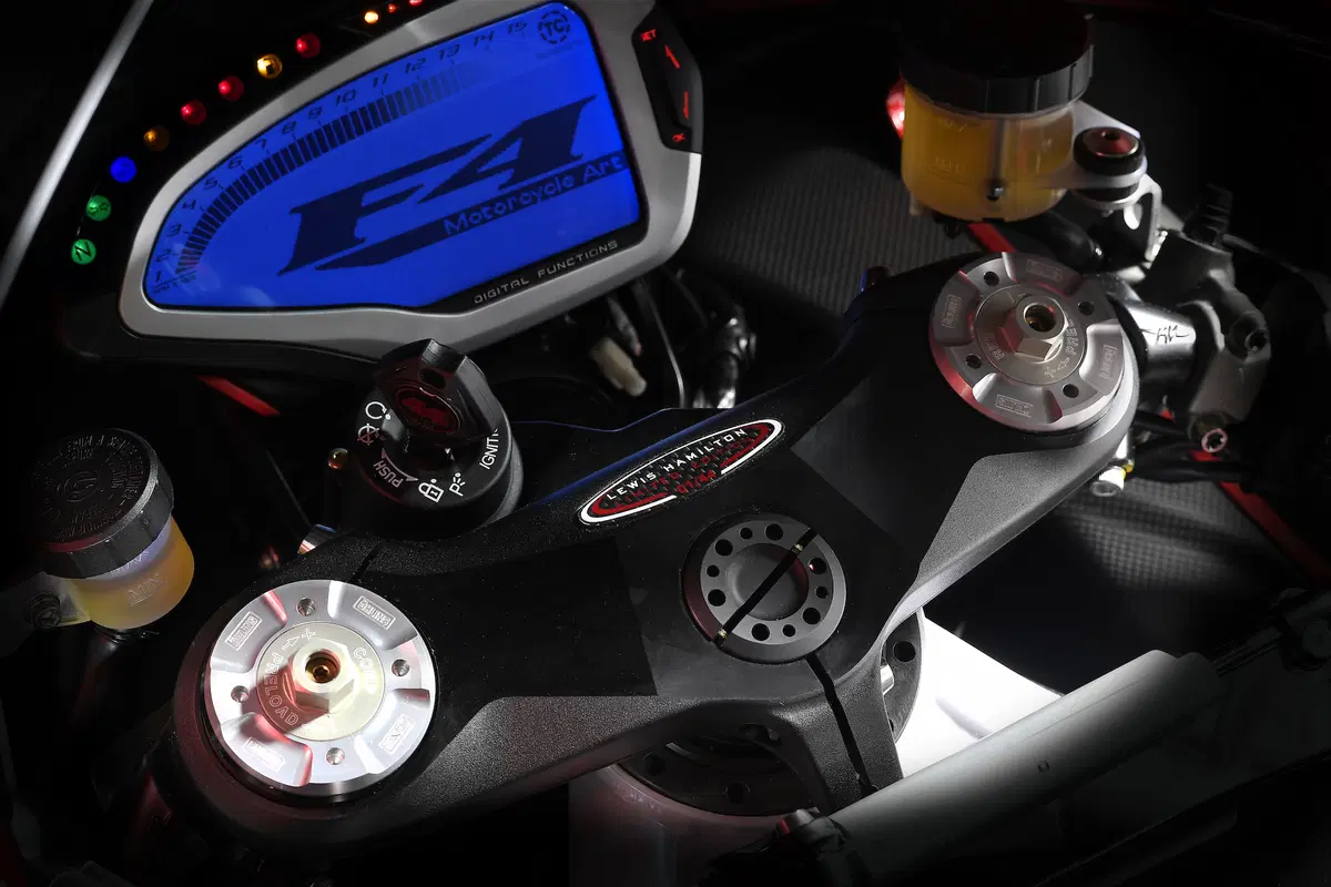 MV Agusta F4 LH44 (13)