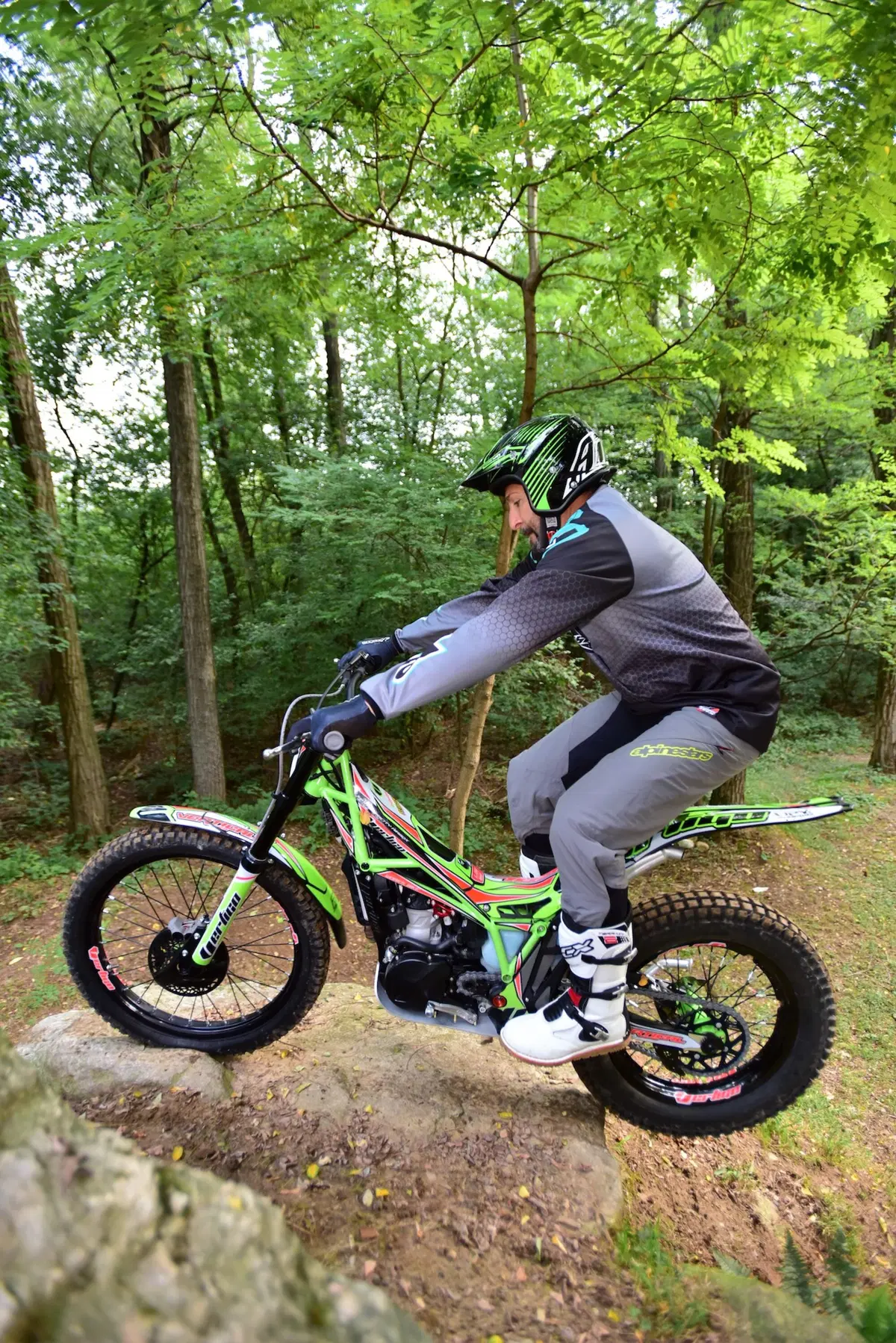 Vertigo Combat Vertical 300 (5)