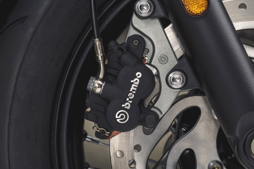 Nuovo l'impianto frenante Brembo