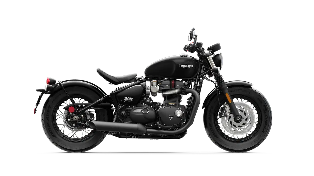 Triumph Bonneville Bobber Black (7)