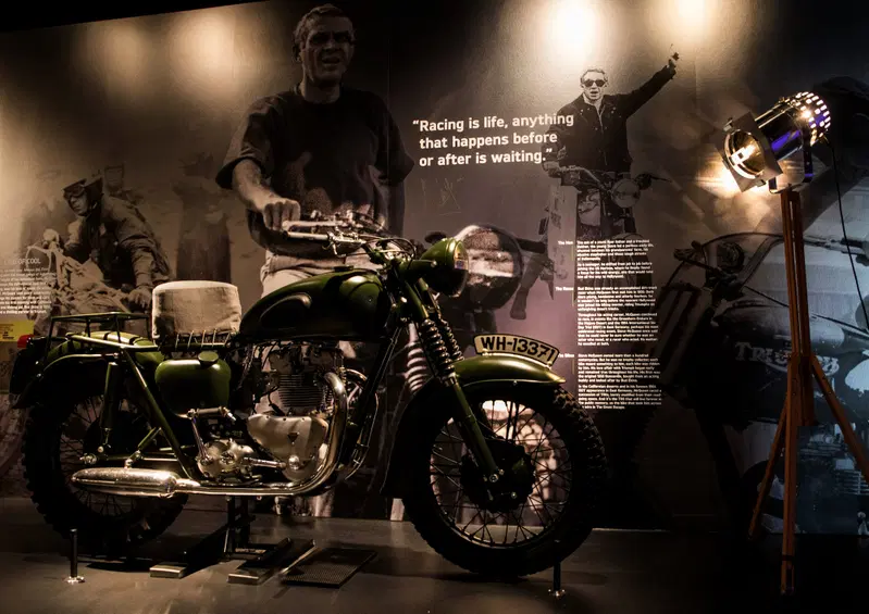 Steve McQueen e la TR6 di "La grande fuga"