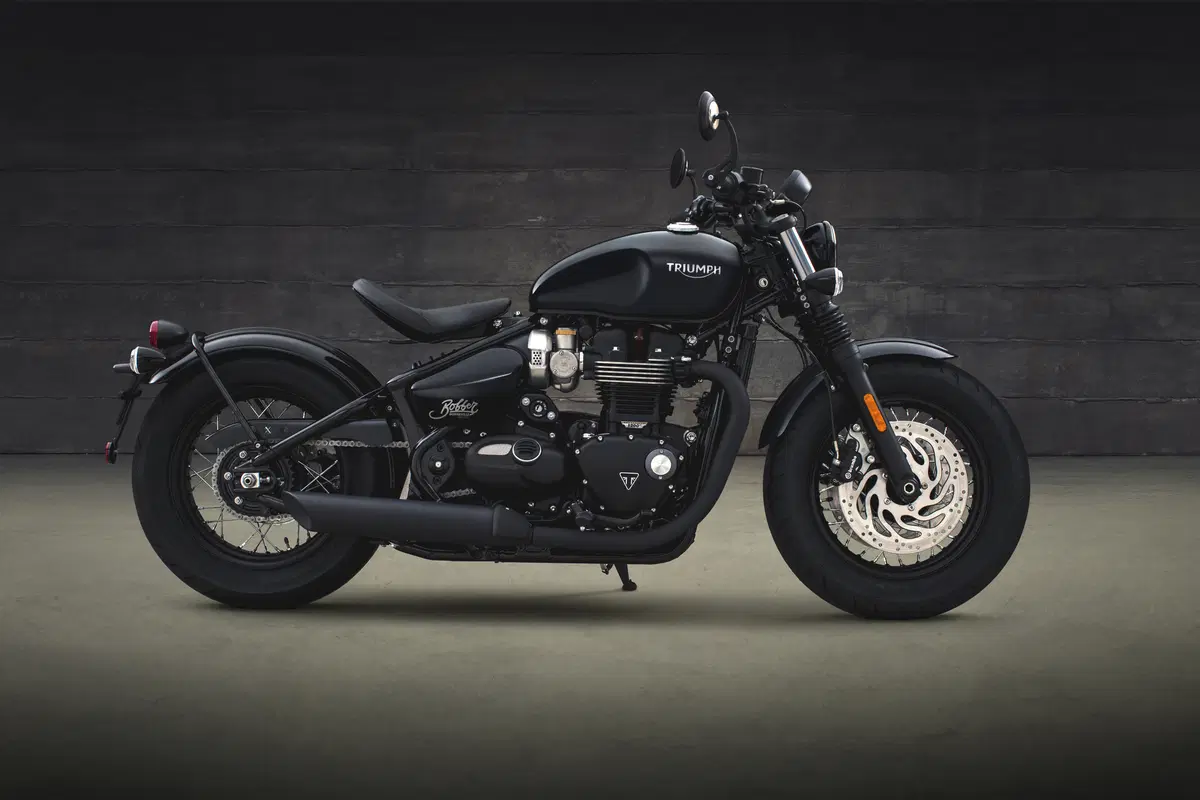 Triumph Bonneville Bobber Black 1200 Bonneville Bobber Black 1200 (2018 - 20) (7)