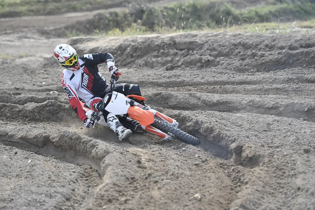 KTM Cross 2018: dai mondiali alla serie (4)