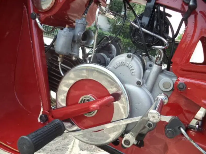 Moto Guzzi AIRONE 250 (15)