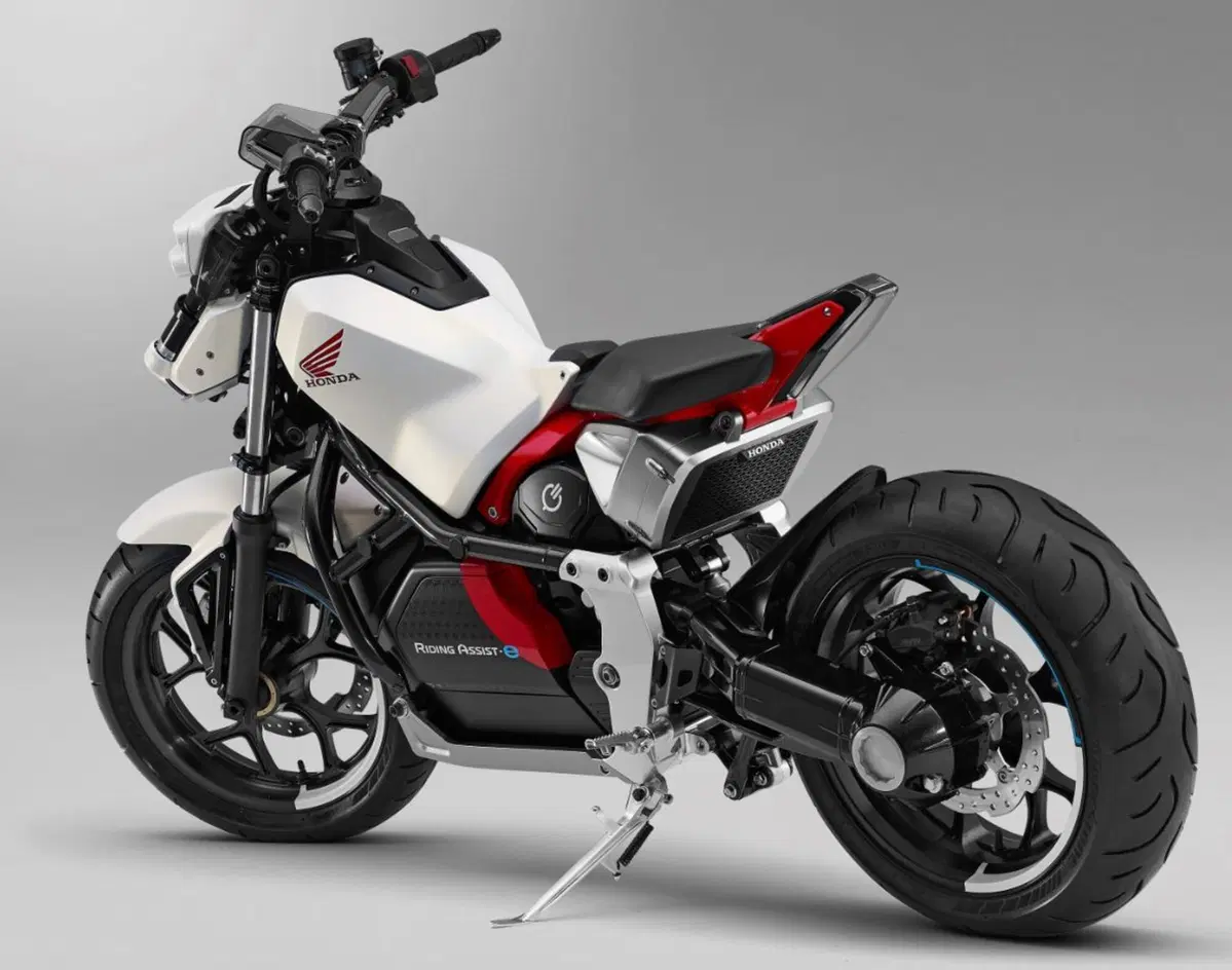 Honda Riding Assist-E. In direzione della guida autonoma (2)