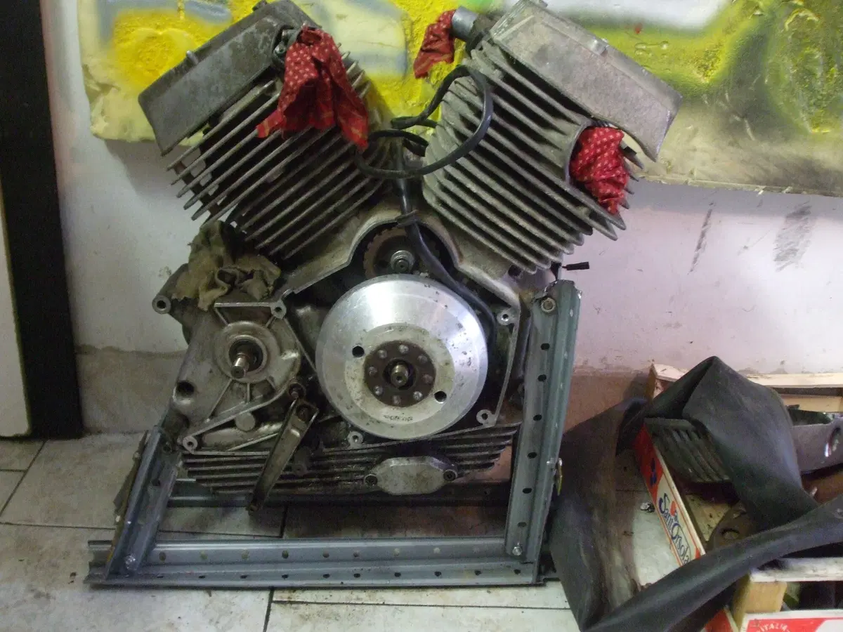 Restaurando fai da te: Moto Morini 3 ½ 1977 di Francesco (padre) e Giovanni (figlio) Cobello (5)