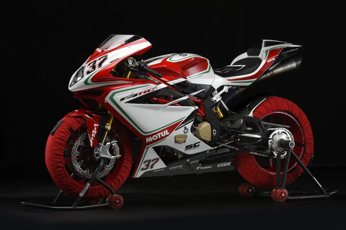 MV Agusta F4 RC 2018, la replica SBK da 212 cv  (8)