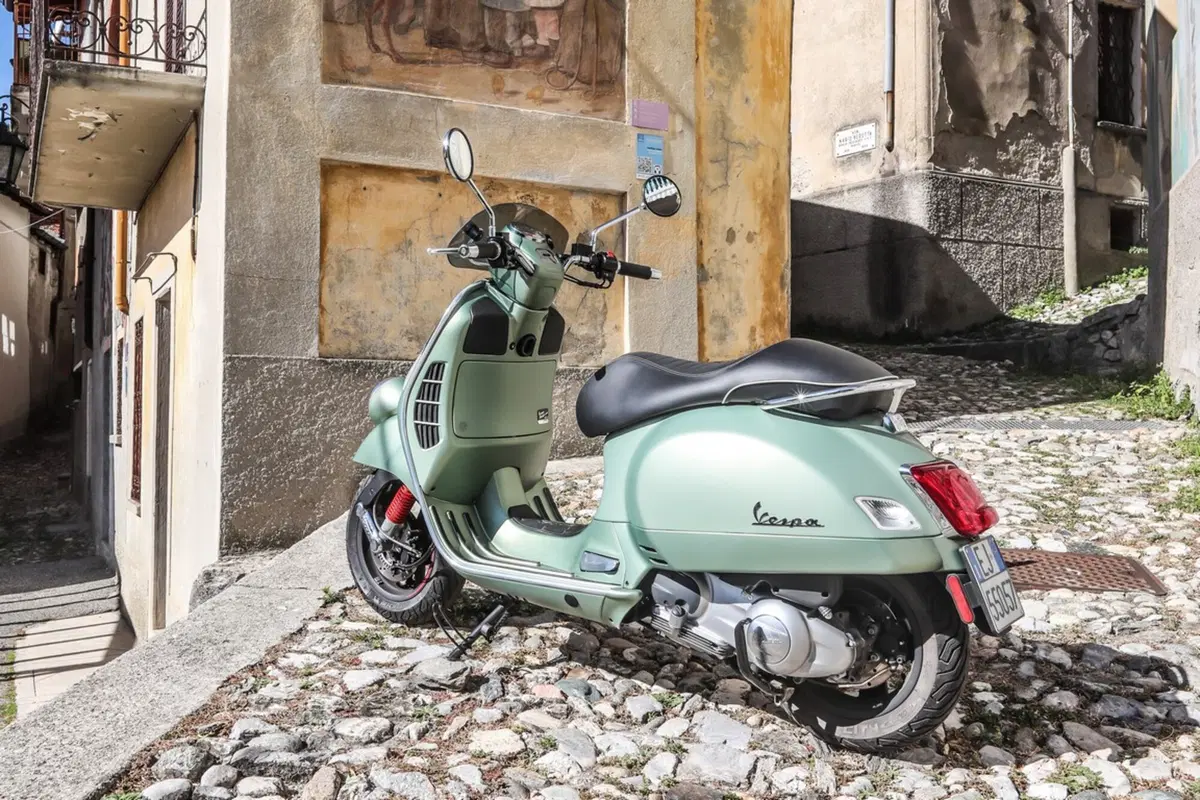 Vespa Sei Giorni (12)
