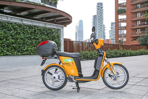 MiMoto, lo scooter sharing ecologico di Milano (3)