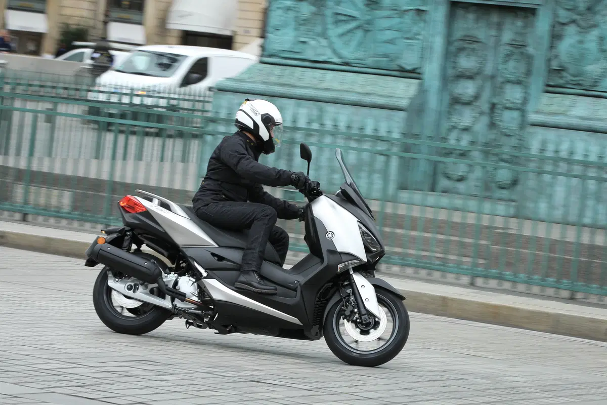 Yamaha X-MAX 125: la prova (6)