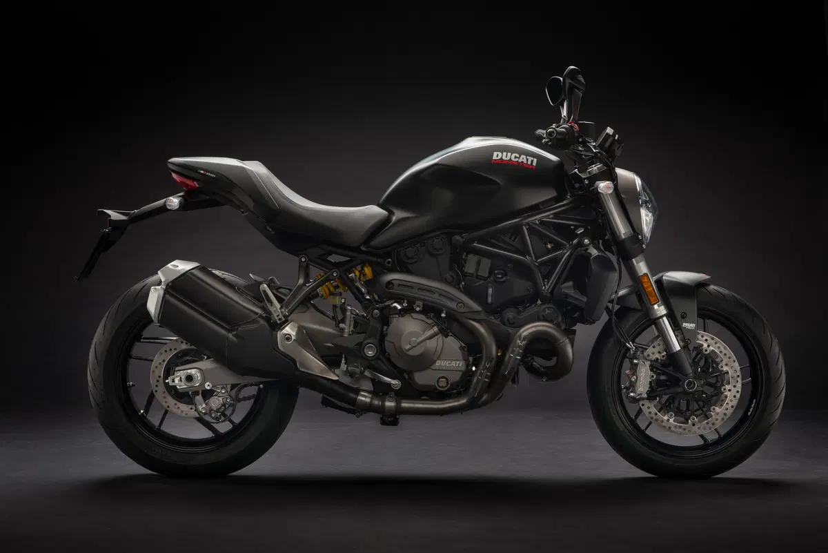 Nuova Ducati Monster 821, prima novità 2018 (10)