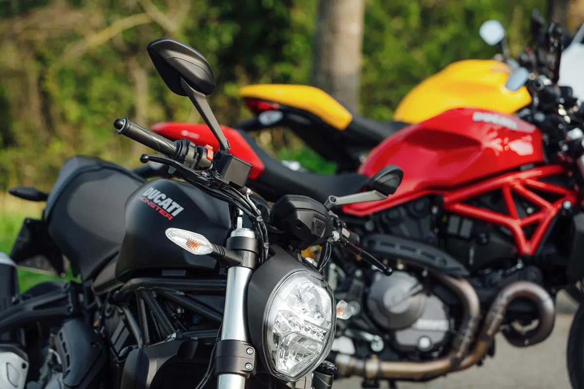 Nuova Ducati Monster 821, prima novità 2018 (9)