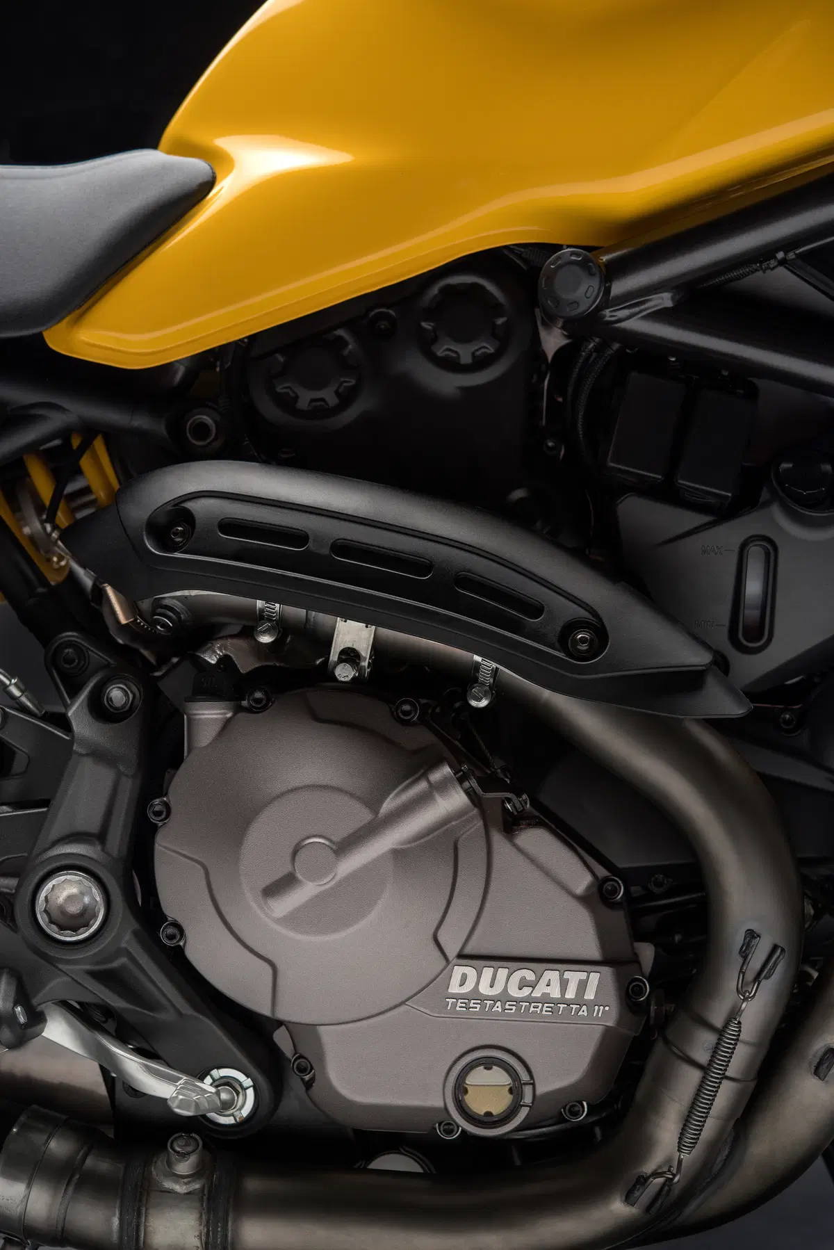 Nuova Ducati Monster 821, prima novità 2018 (23)