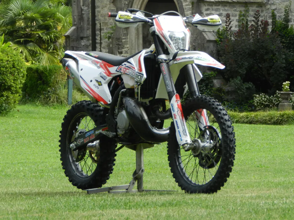 KTM EXC 300 Rigo Racing. L'enduro estremo su misura (9)