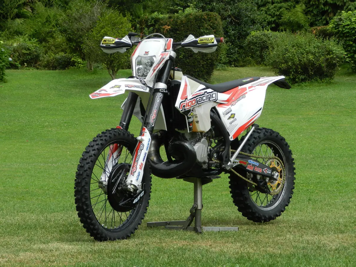 KTM EXC 300 Rigo Racing. L'enduro estremo su misura (11)