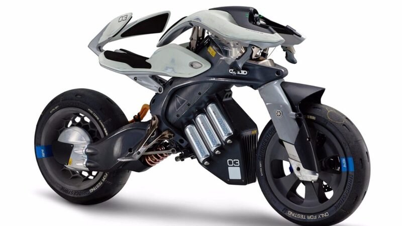 Yamaha MOTOROiD 03, l&#039;intelligenza artificiale. E il pilota?