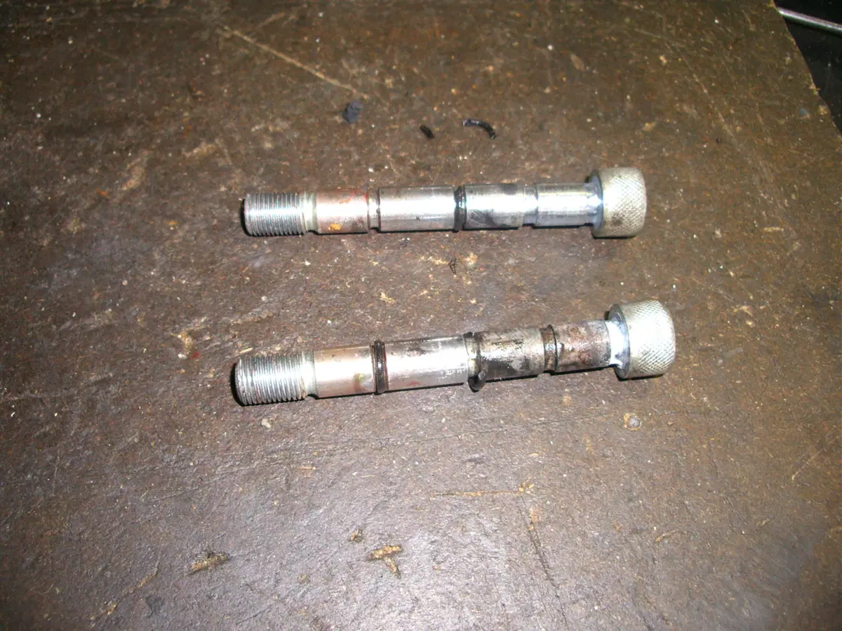 Restaurando, puntata 15: Kawasaki 400 Mach II 1974 (20)