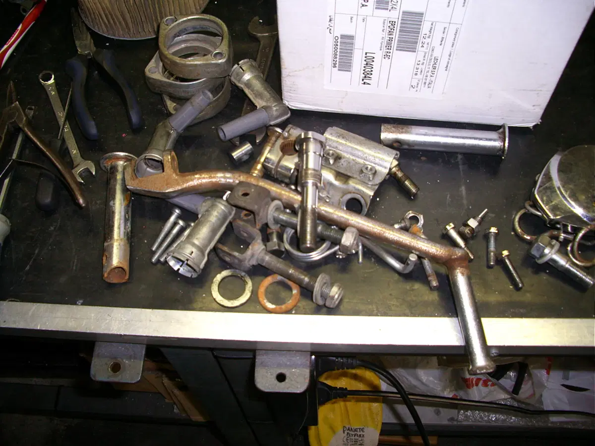 Restaurando, puntata 15: Kawasaki 400 Mach II 1974 (40)