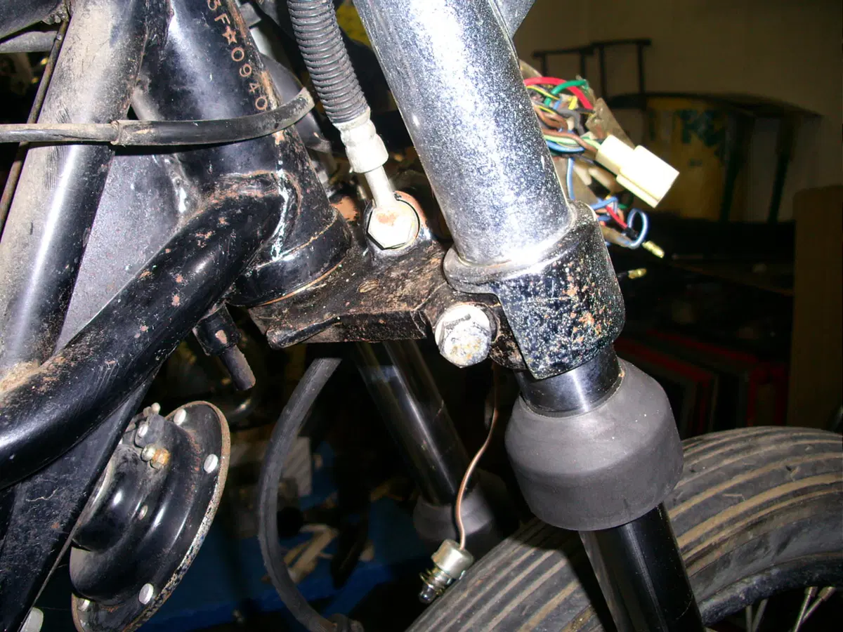 Restaurando, puntata 15: Kawasaki 400 Mach II 1974 (50)