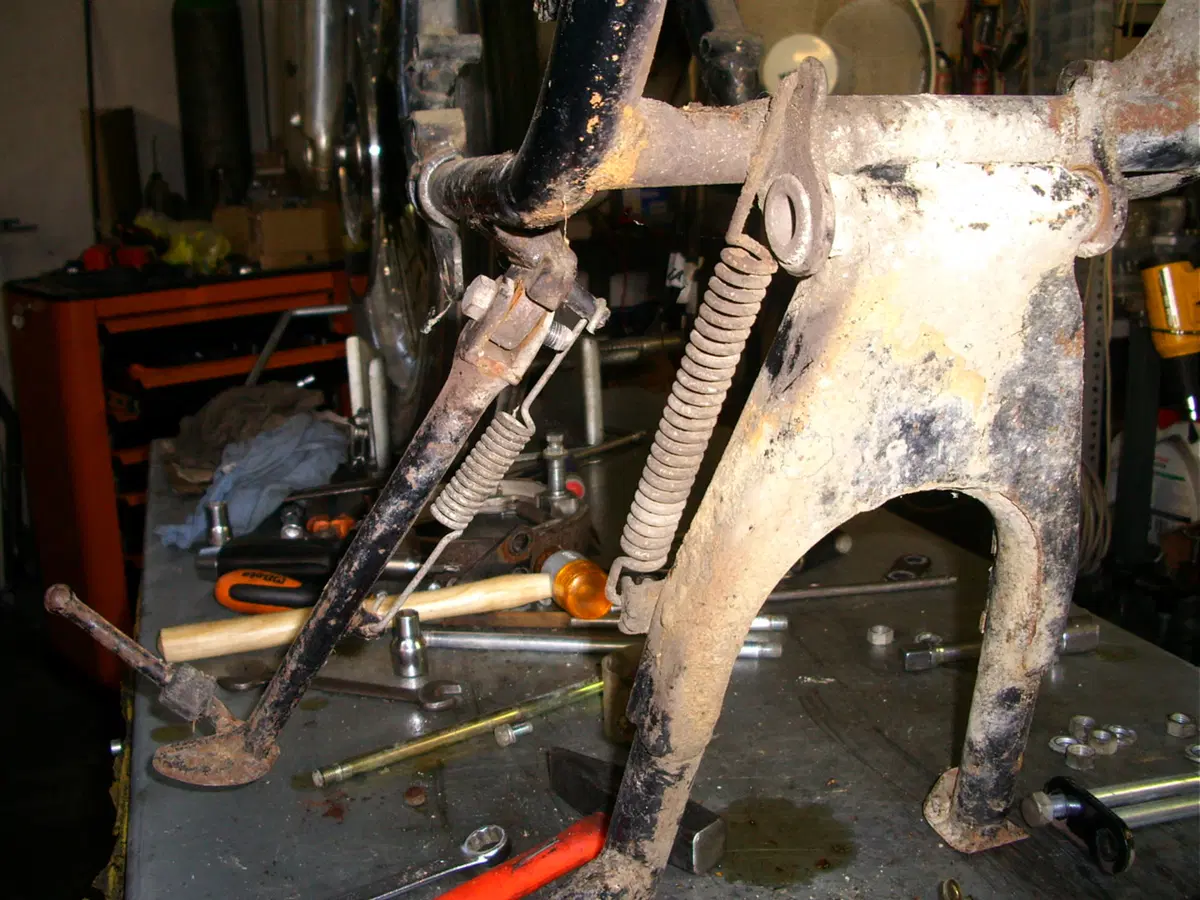 Restaurando, puntata 15: Kawasaki 400 Mach II 1974 (68)