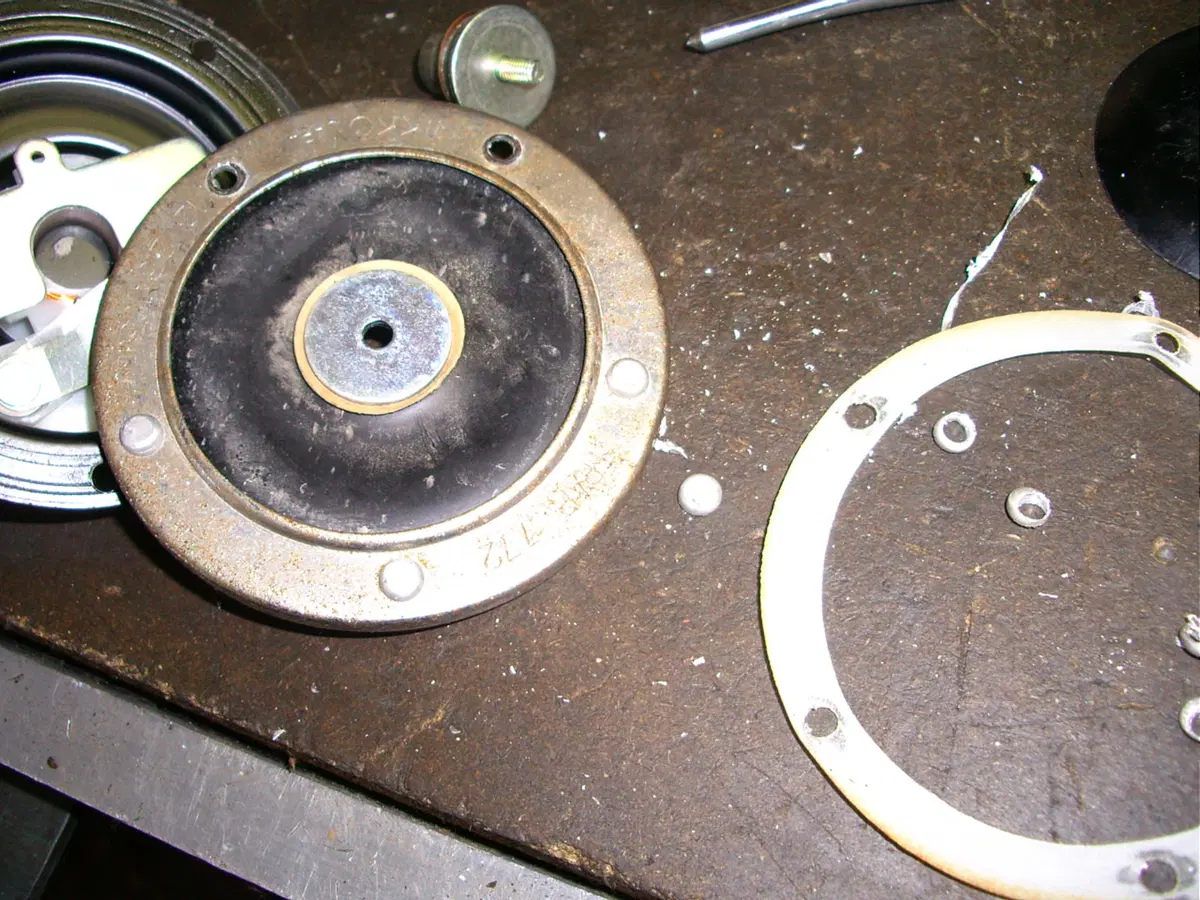 Restaurando, puntata 15: Kawasaki 400 Mach II 1974 (70)