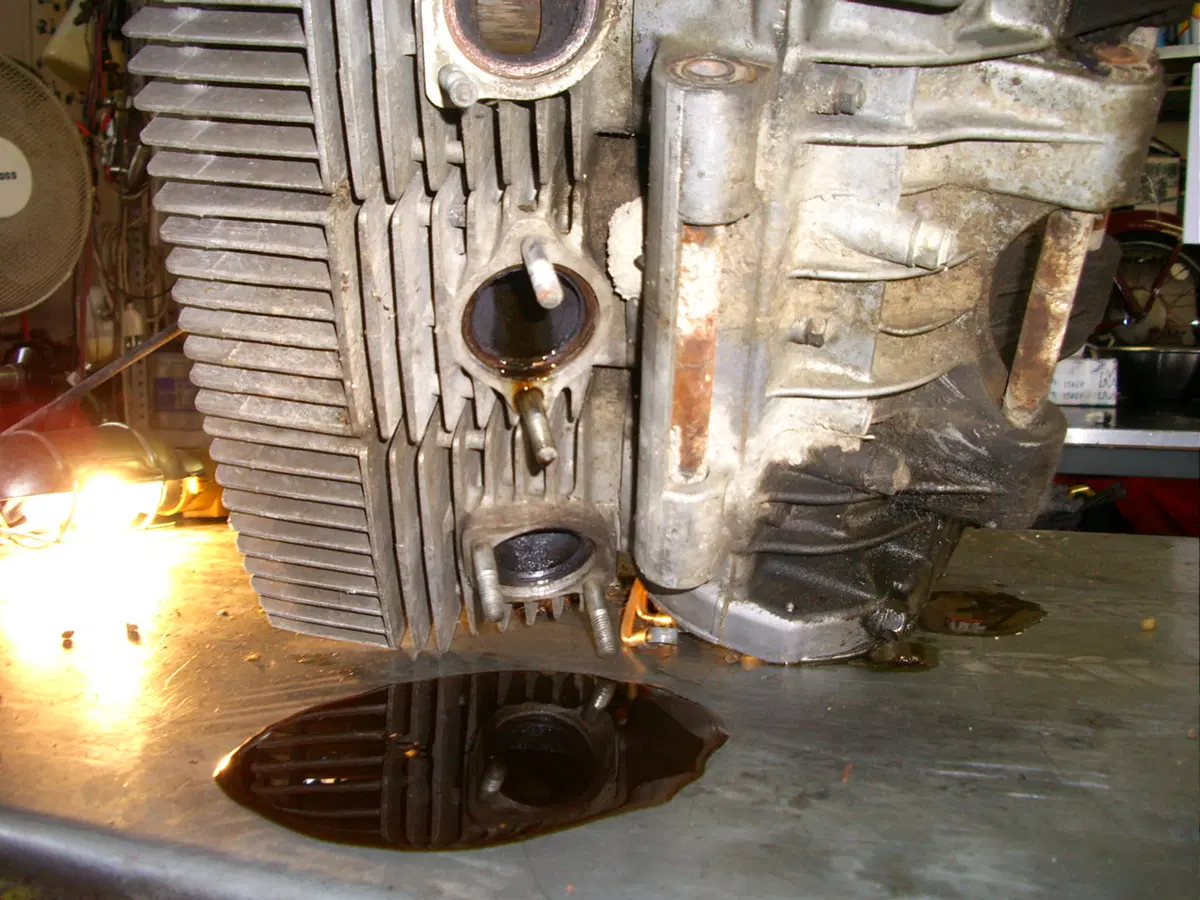 Restaurando, puntata 15: Kawasaki 400 Mach II 1974 (74)