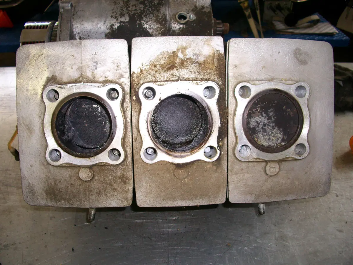 Restaurando, puntata 15: Kawasaki 400 Mach II 1974 (82)