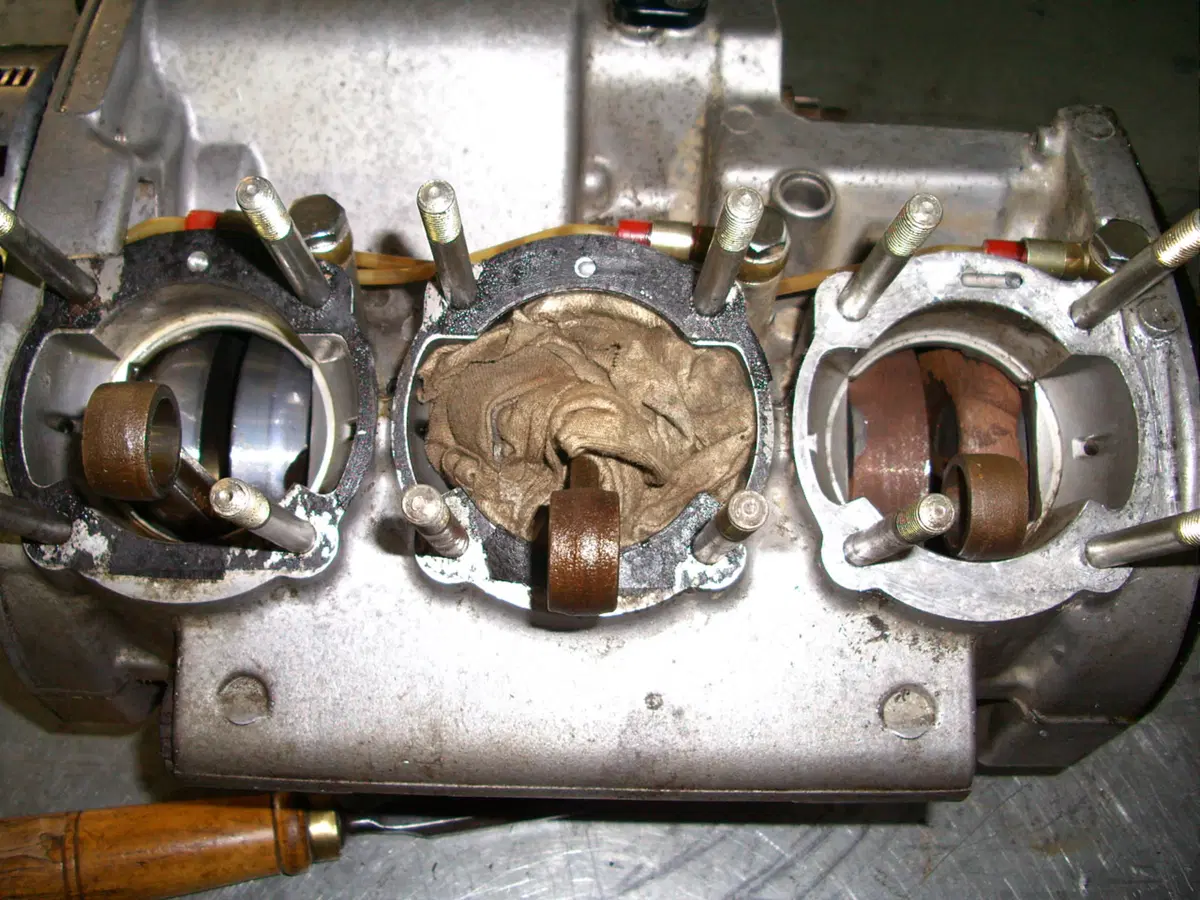 Restaurando, puntata 15: Kawasaki 400 Mach II 1974 (86)