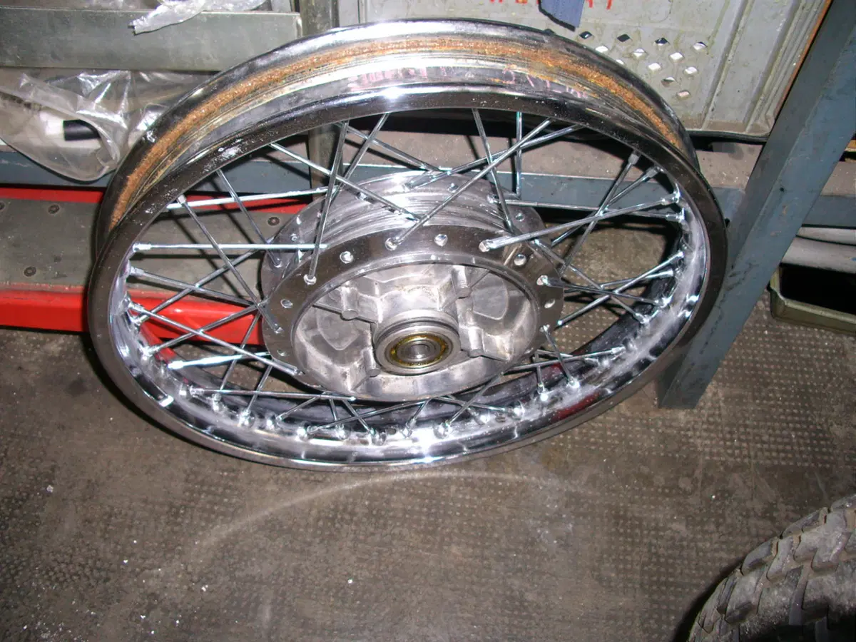 Restaurando, puntata 15: Kawasaki 400 Mach II 1974 (94)