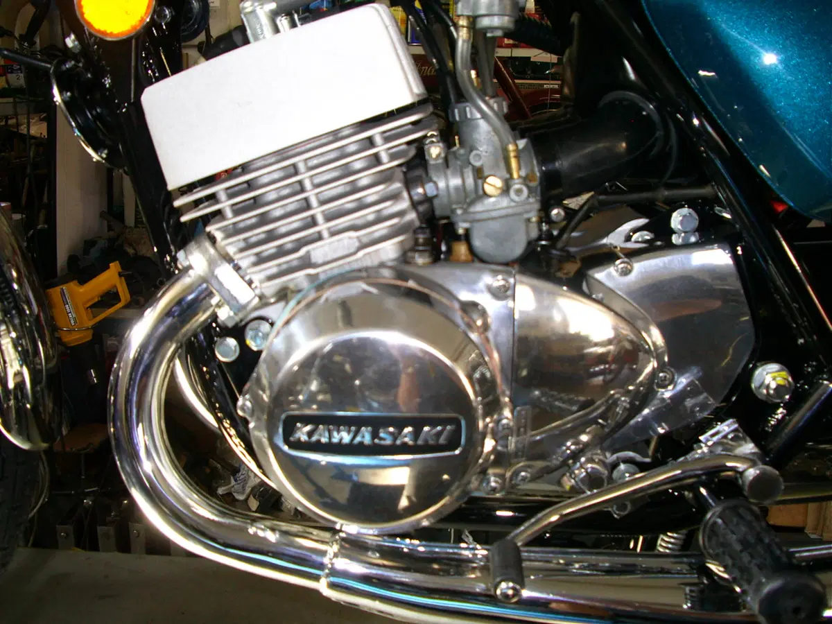 Restaurando, puntata 15: Kawasaki 400 Mach II 1974 (122)