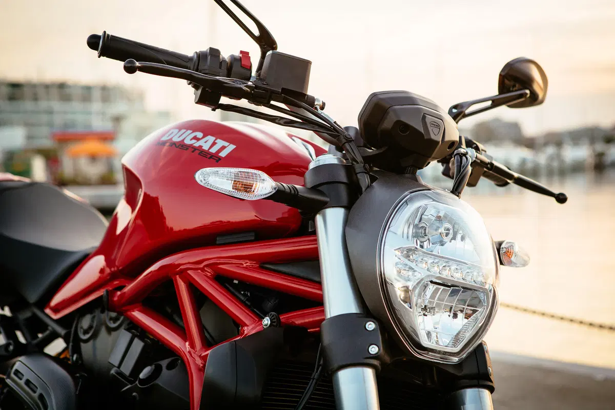 Ducati Monster 821 MY 2018. Il Mostro compie gli anni
