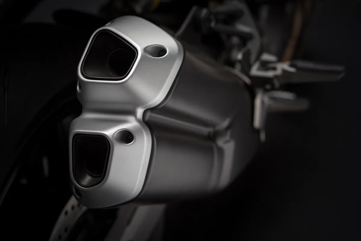 Ducati Monster 821 MY 2018. Il Mostro compie gli anni (3)