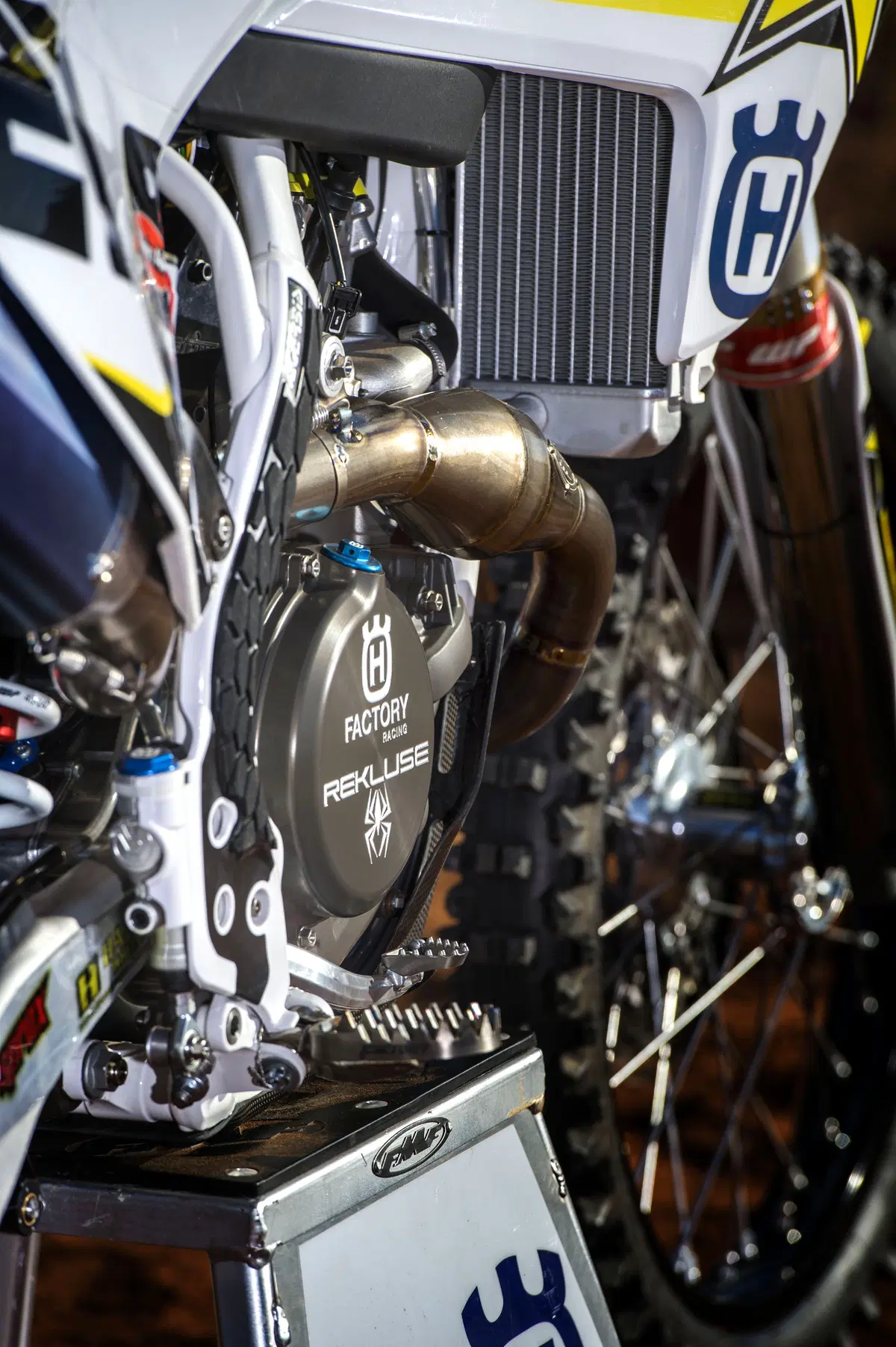 Husqvarna FC 250 e FC 450 Factory (6)