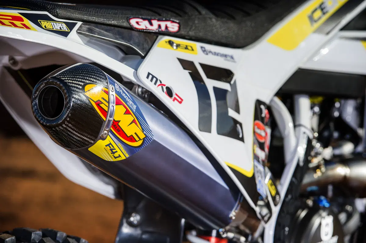 Husqvarna FC 250 e FC 450 Factory (14)
