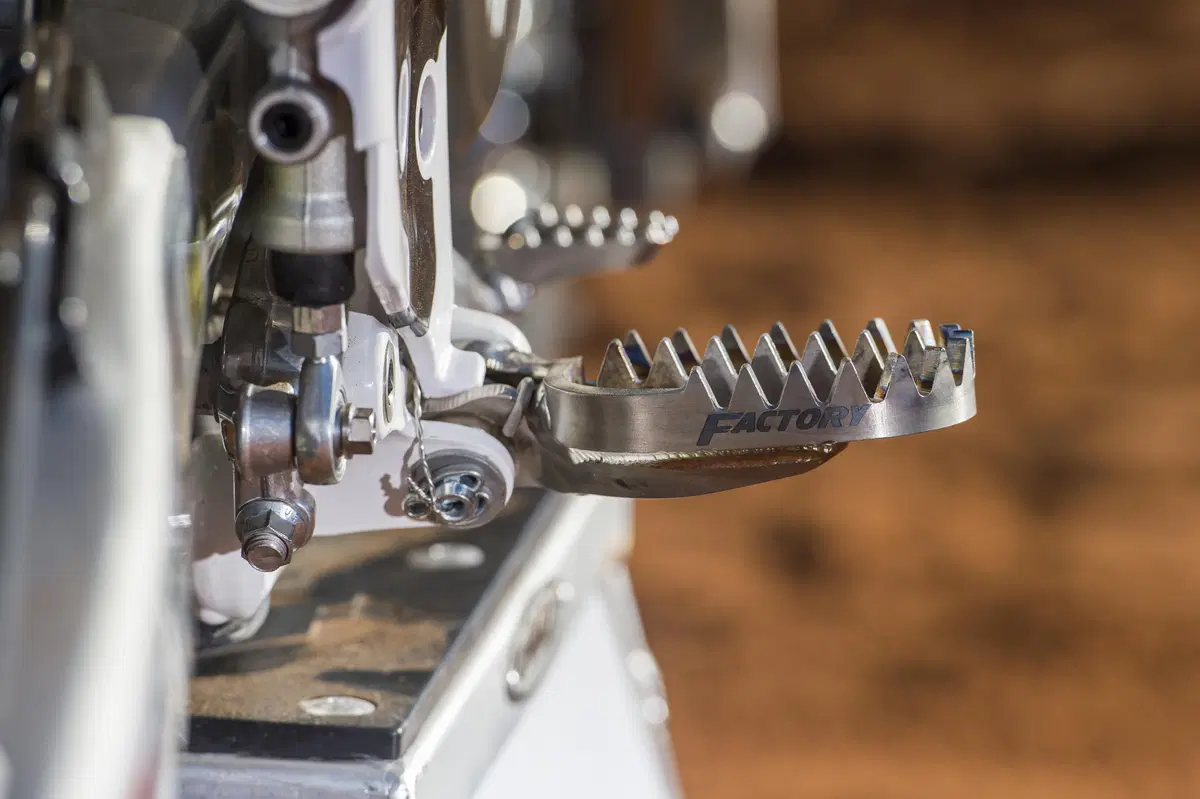 Husqvarna FC 250 e FC 450 Factory (16)