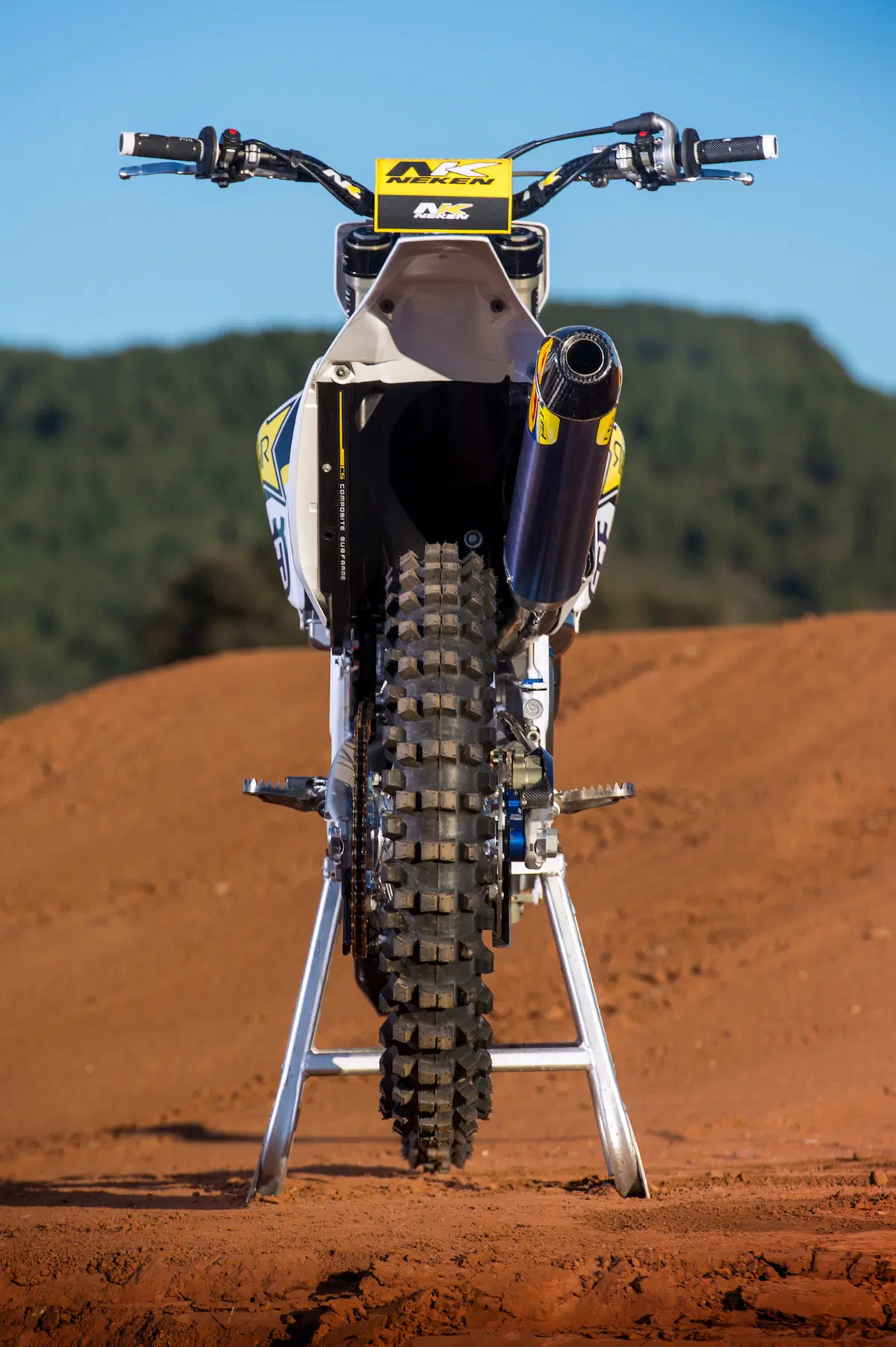 Husqvarna FC 250 e FC 450 Factory (2)