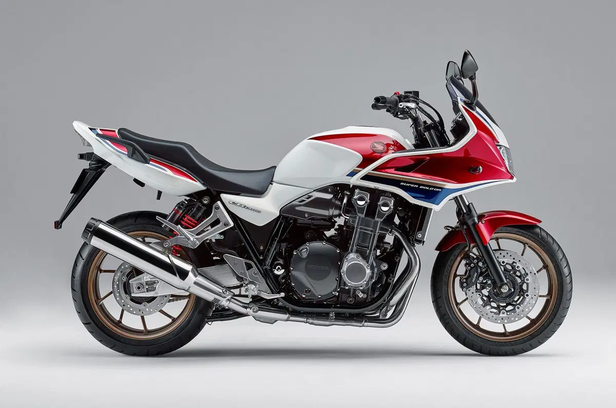 Honda CB 1300 e CB 400 Super Four e Super Bol d'Or 2018 (4)