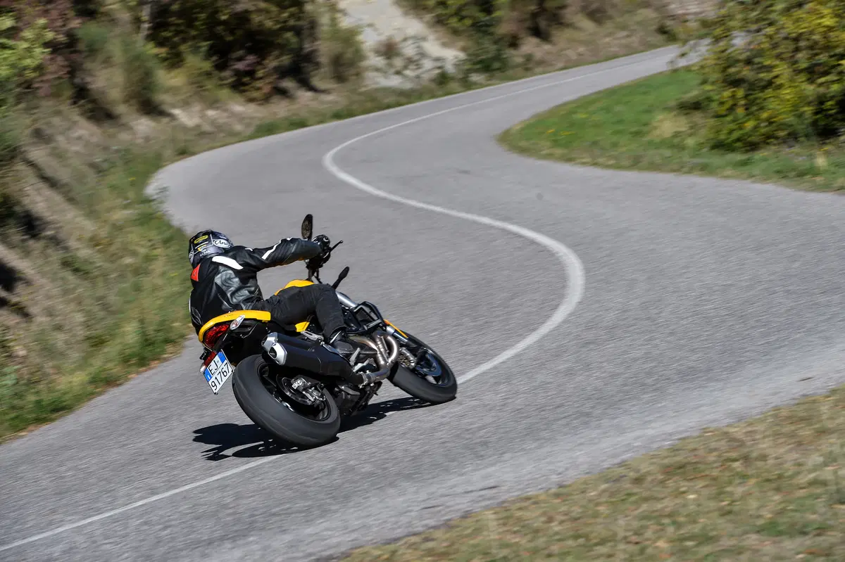 Ducati Monster 821 MY 2018. Il Mostro compie gli anni (5)