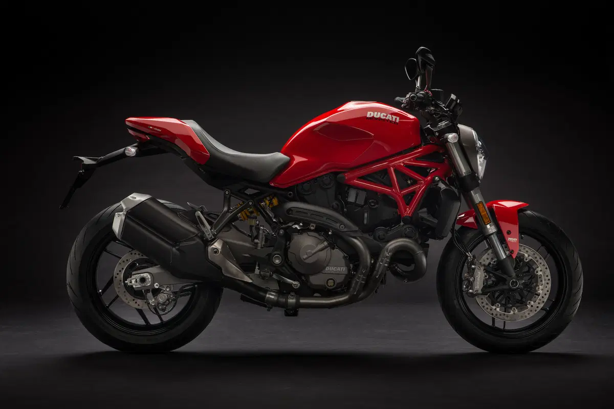 Ducati Monster 821 MY 2018. Il Mostro compie gli anni (20)
