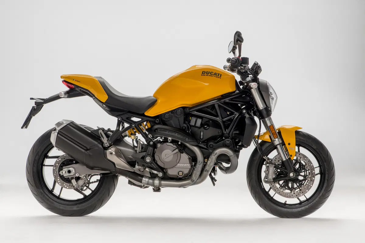Ducati Monster 821 MY 2018. Il Mostro compie gli anni (25)