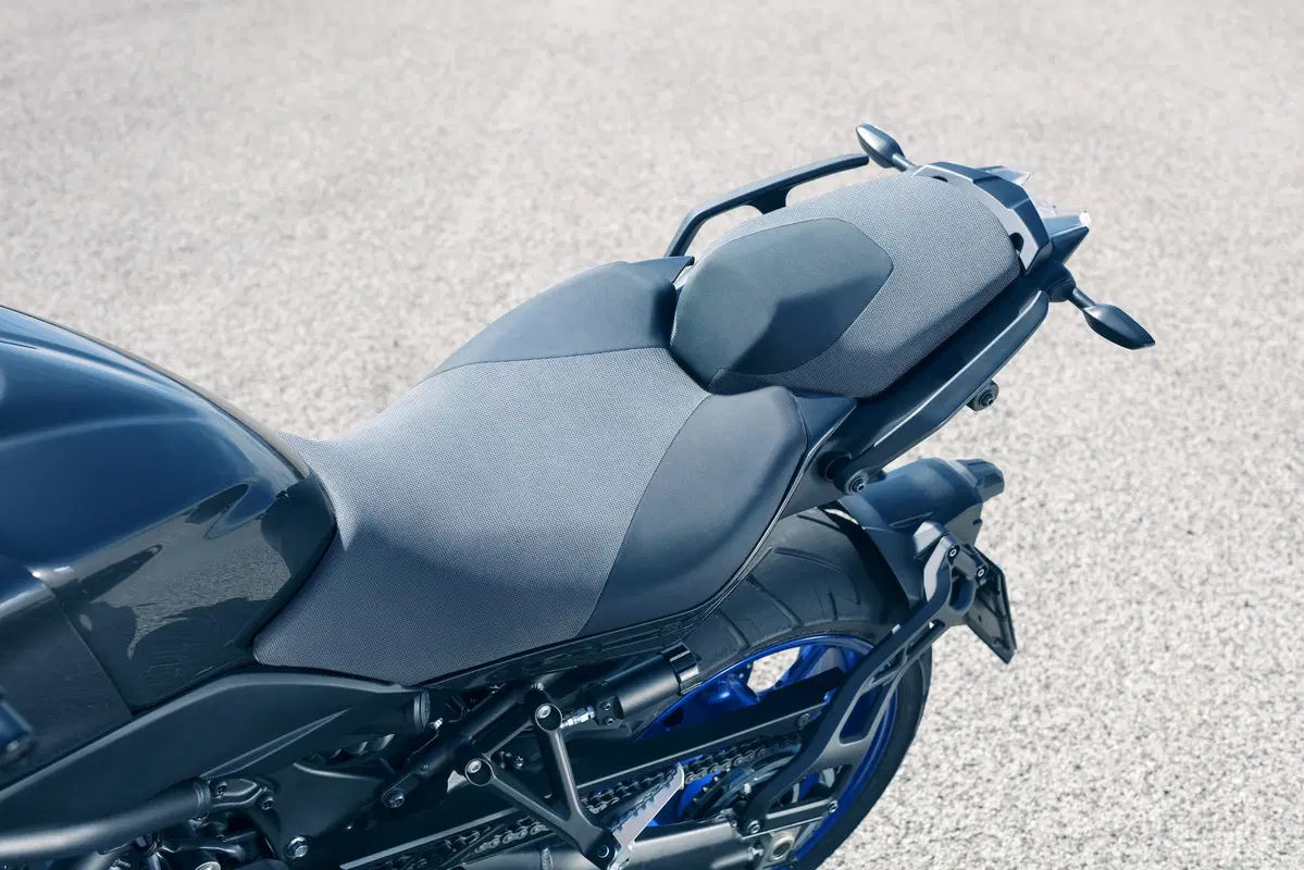 Yamaha Niken, debutto a Tokyo, in arrivo ad EICMA (15)