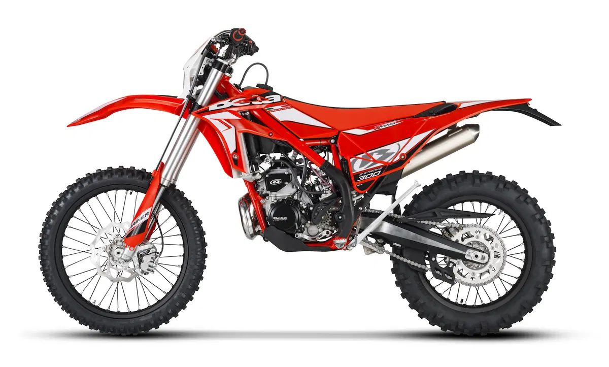 EICMA 2017: nuova Beta Xtrainer 300, foto e dati